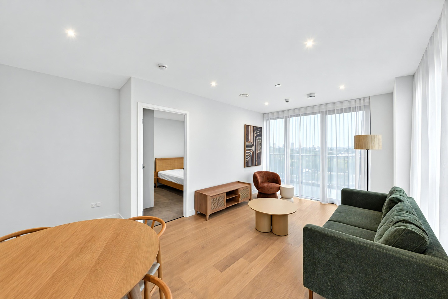 1 Bed Flat, Heygate St, SE17 photo 5