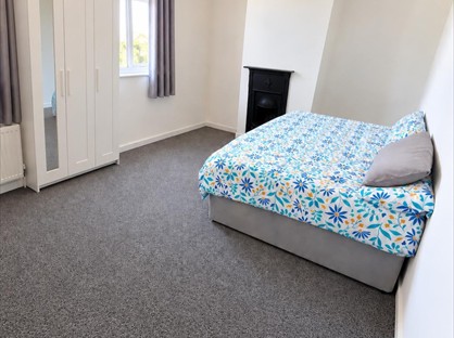 Room in a Shared House, Greenway, RM8