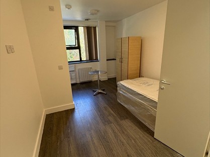 Studio Flat, Templefields House, CM20