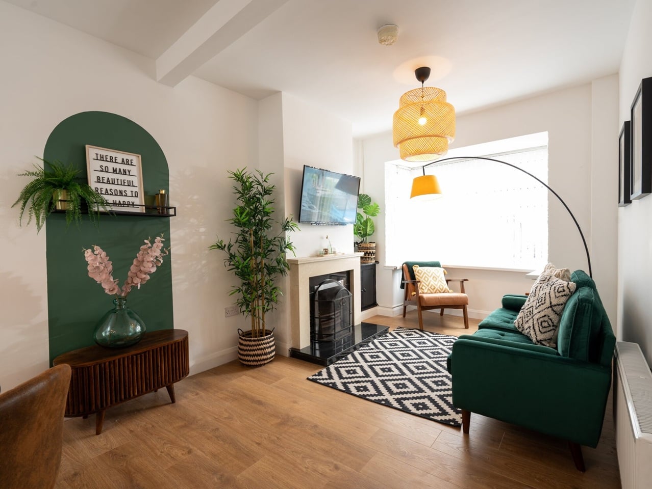 2 Bed Terraced House, Rosebery Road, BT6