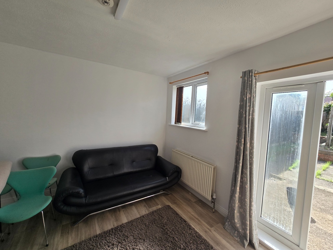4 Bed Semi-Detached House, Wades Road, BS34