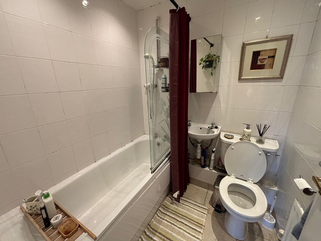 2 Bed Flat, Drummond Avenue, LS16 photo 5