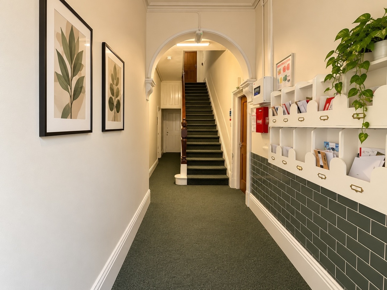 1 Bed Flat, Mansfield Road, NG5 photo 5