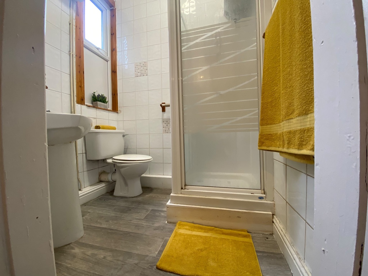 1 Bed Flat, Mansfield Road, NG5 photo 4