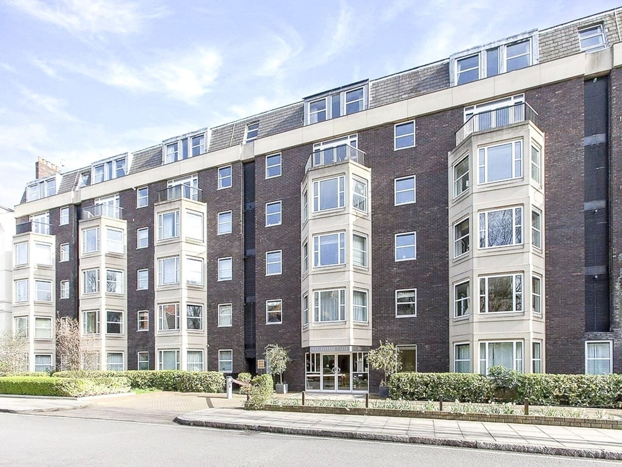 1 Bed Flat, Marlborough Place, NW8 photo 5