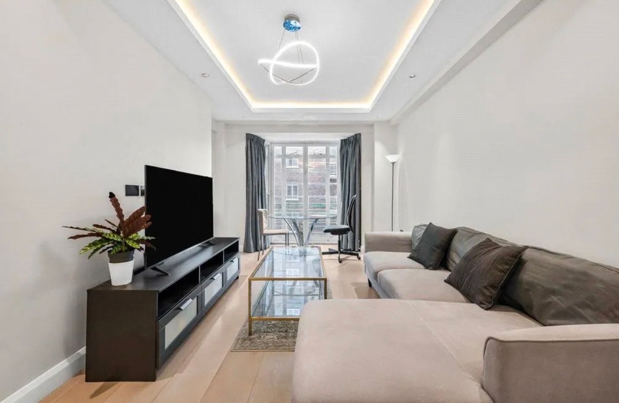 3 Bed Flat, Gloucester Place, NW1