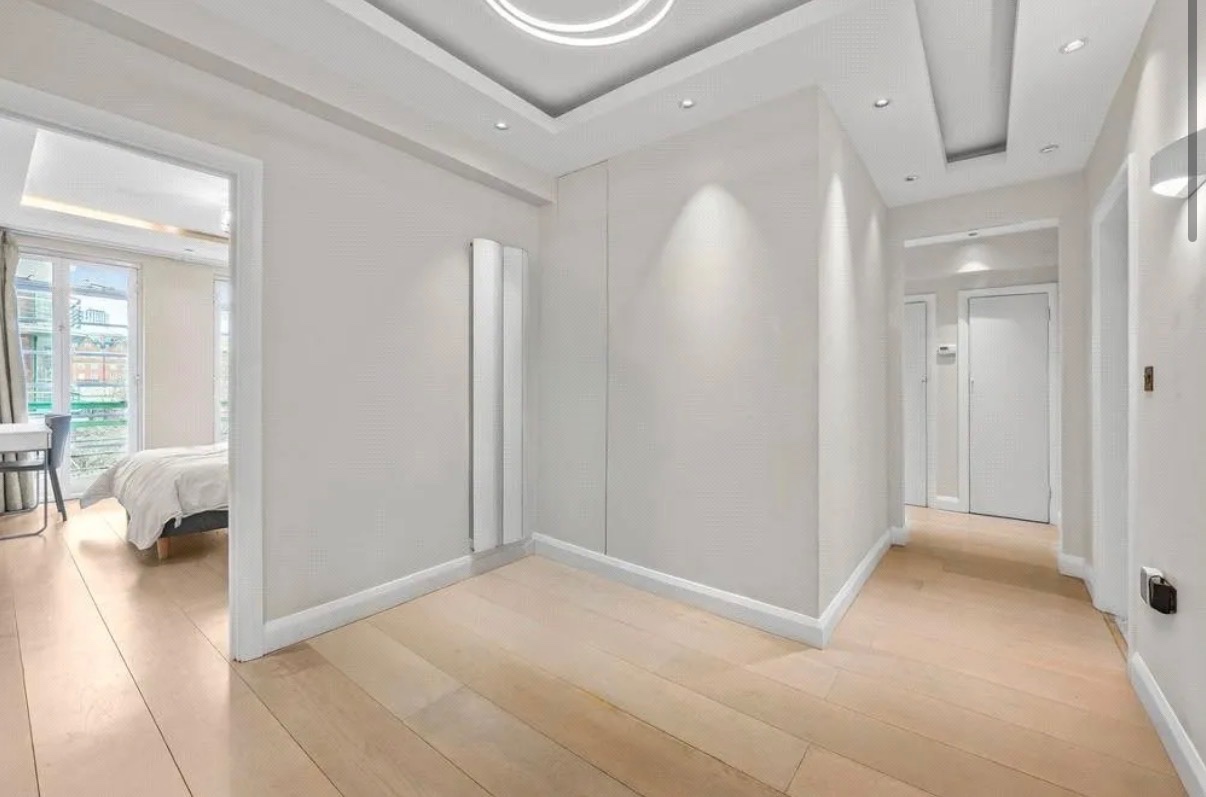 3 Bed Flat, Gloucester Place, NW1 photo 5