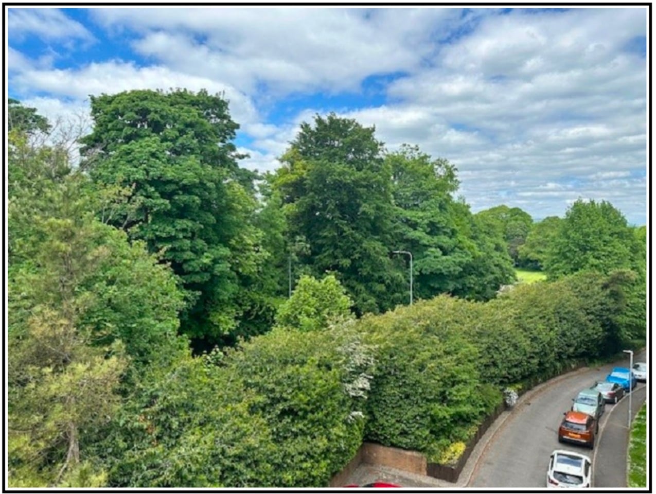 3 Bed Flat, Stembridge House, CF5 photo 3