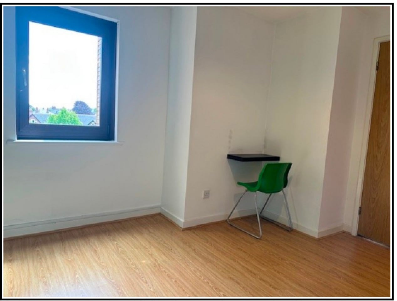 3 Bed Flat, Stembridge House, CF5 photo 5