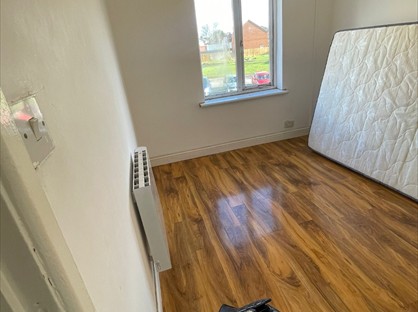 2 Bed Flat, Blakenall  Lane, WS3