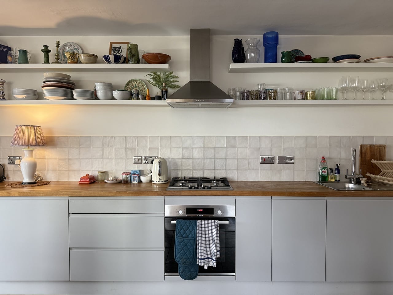 2 Bed Flat, Shepherds Bush Green, W12
