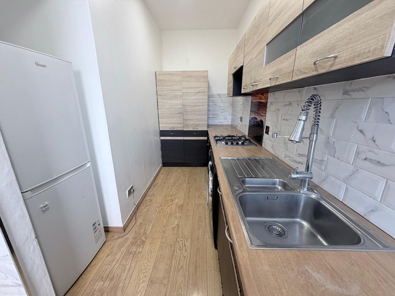 2 Bed Flat, Glenapp St, G41 photo 3