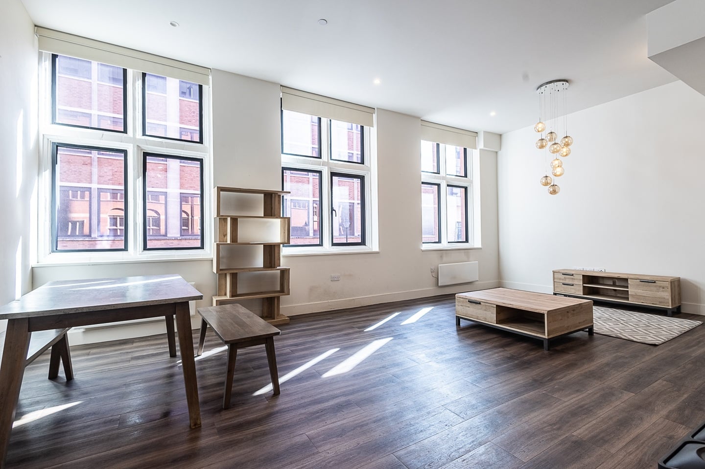 2 Bed Flat, Lightwell, B3 photo 3