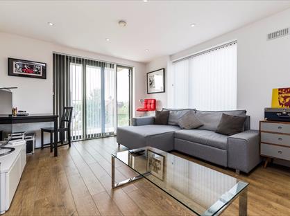 1 Bed Flat, Bootmakers Court, E1