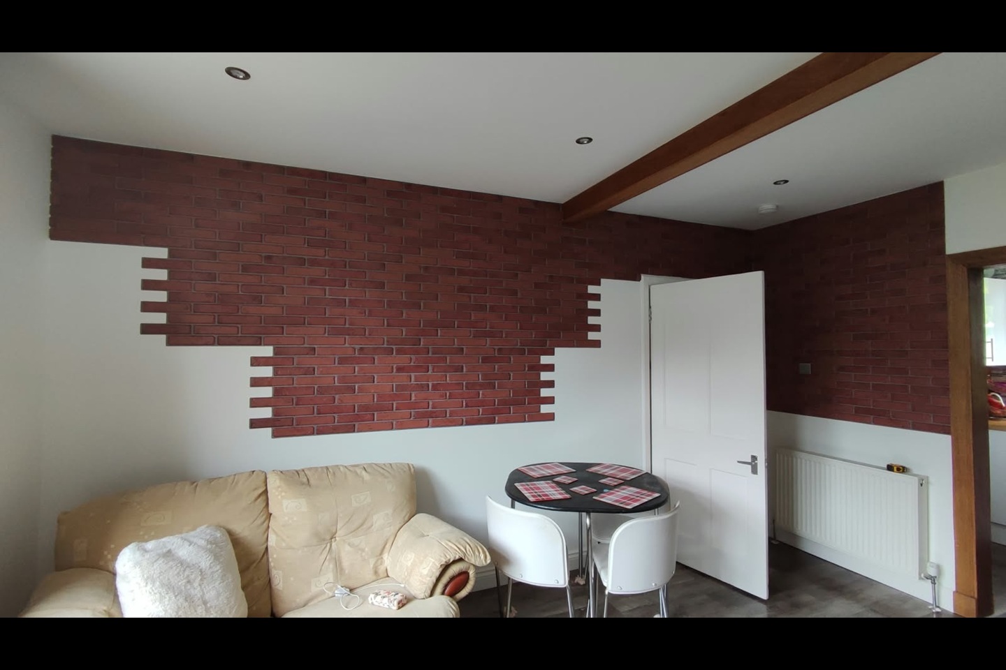2 Bed Flat, Stenhouse Drive, EH11 photo 4