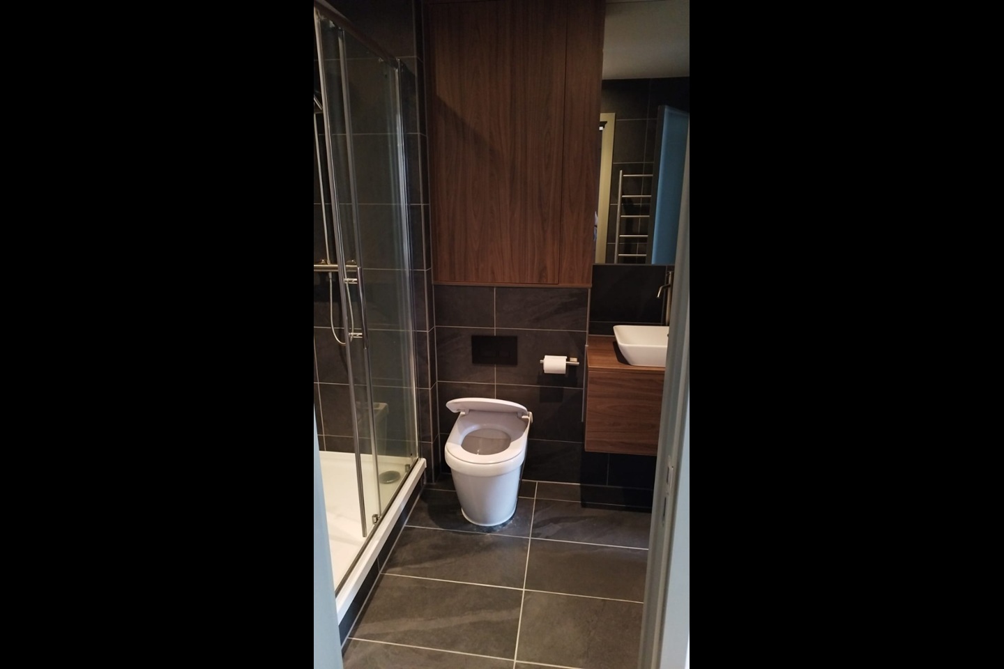 1 Bed Flat, Spinners Way, M15 photo 5