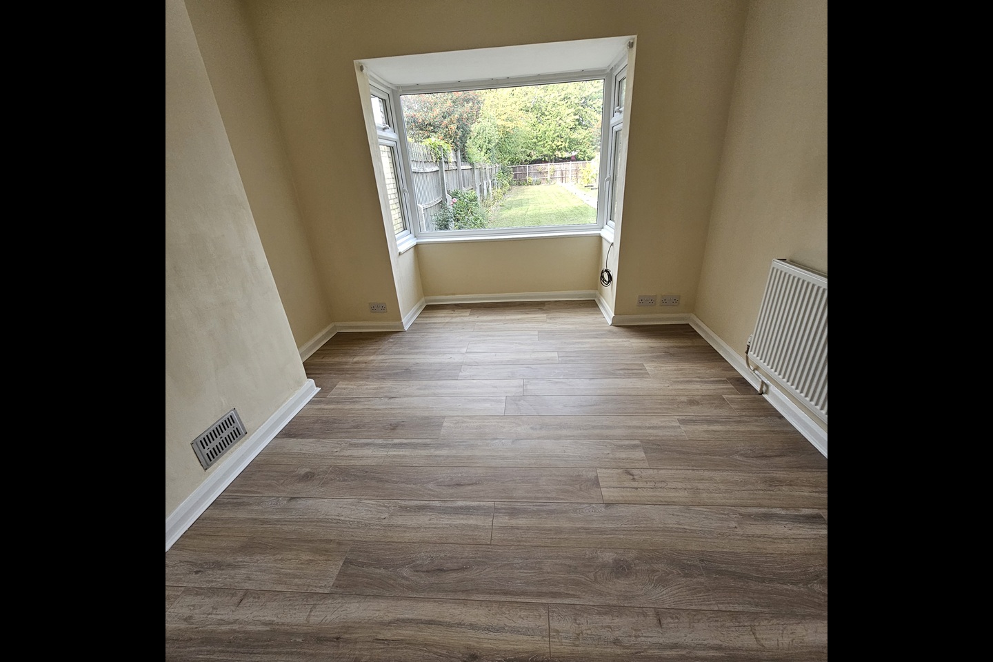 3 Bed Semi-Detached House, Cambridge, CB1 photo 4