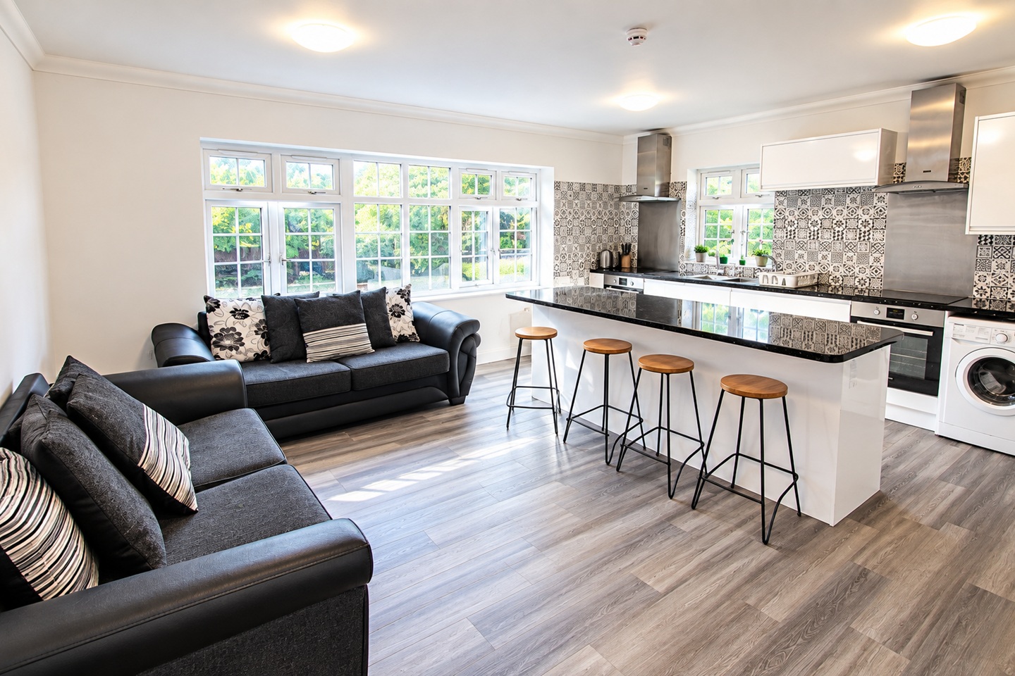8 Bed Terraced House, Shinfield Road, RG2