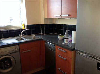 2 Bed Flat, City View, IG1
