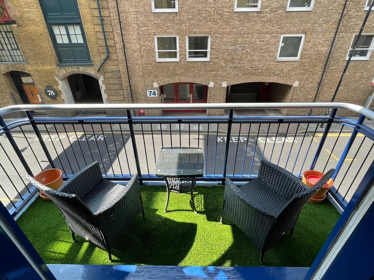 2 Bed Flat, Pierhead Wharf, E1W photo 4