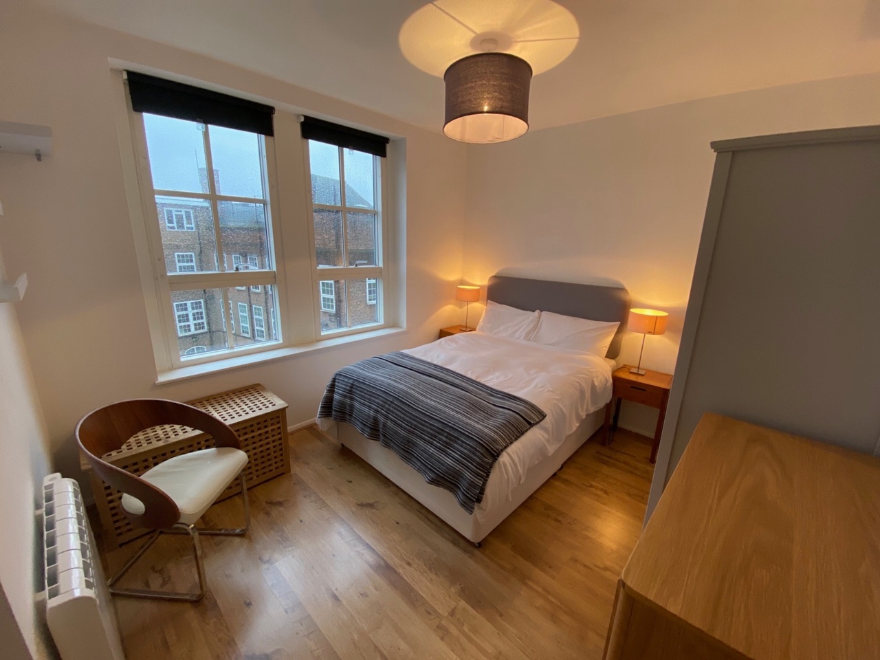 2 Bed Flat, Wilmot St, E2 photo 3