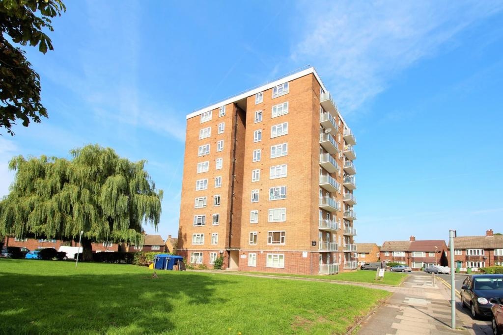 London - 2 Bed Flat, Strongbow Crescent, SE9 - To Rent Now for £1,950. ...