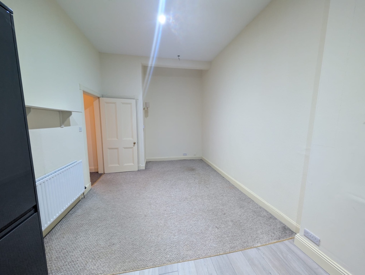 2 Bed Flat, Marchmont Crescent, EH9 photo 2