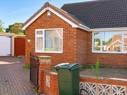 2 Bed Bungalow, Robert Close, CV3