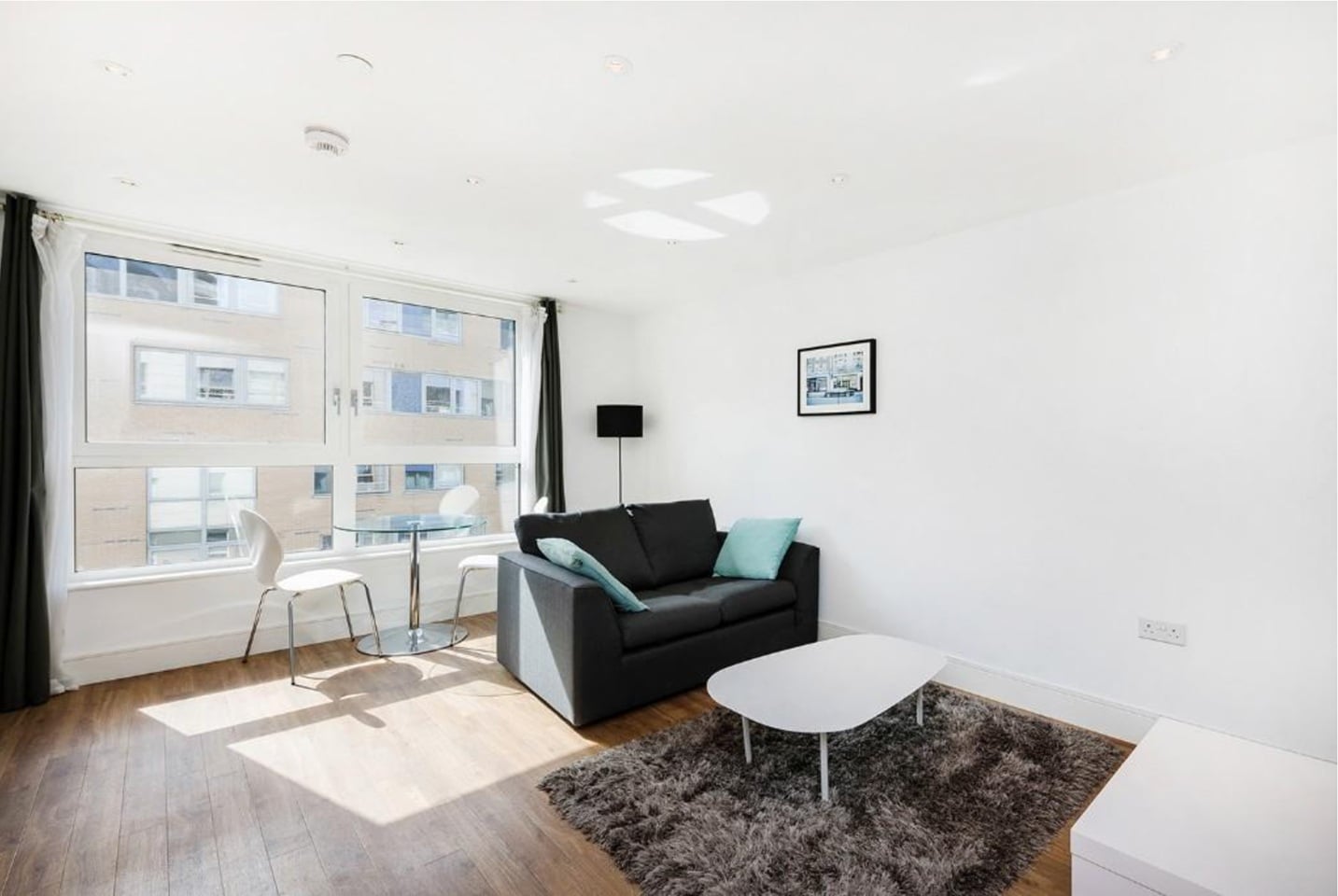 Studio Flat, Queensland Road, N7 photo 2