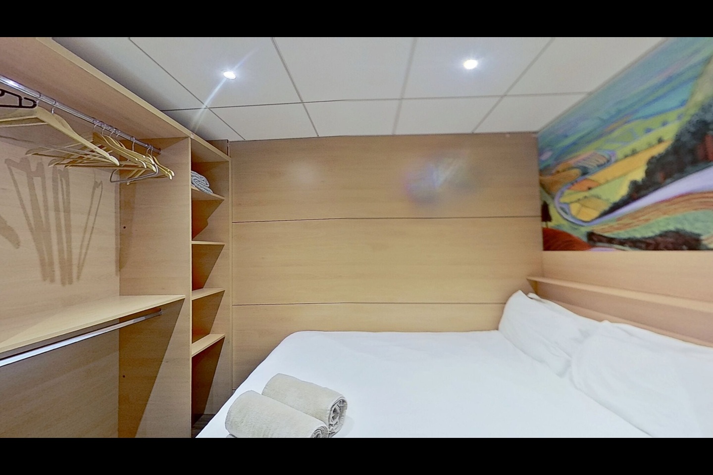 Studio Flat, Regent Street, LS2 photo 3