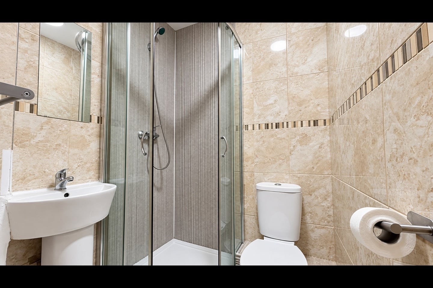 Studio Flat, Kempsford Gardens, SW5 photo 3