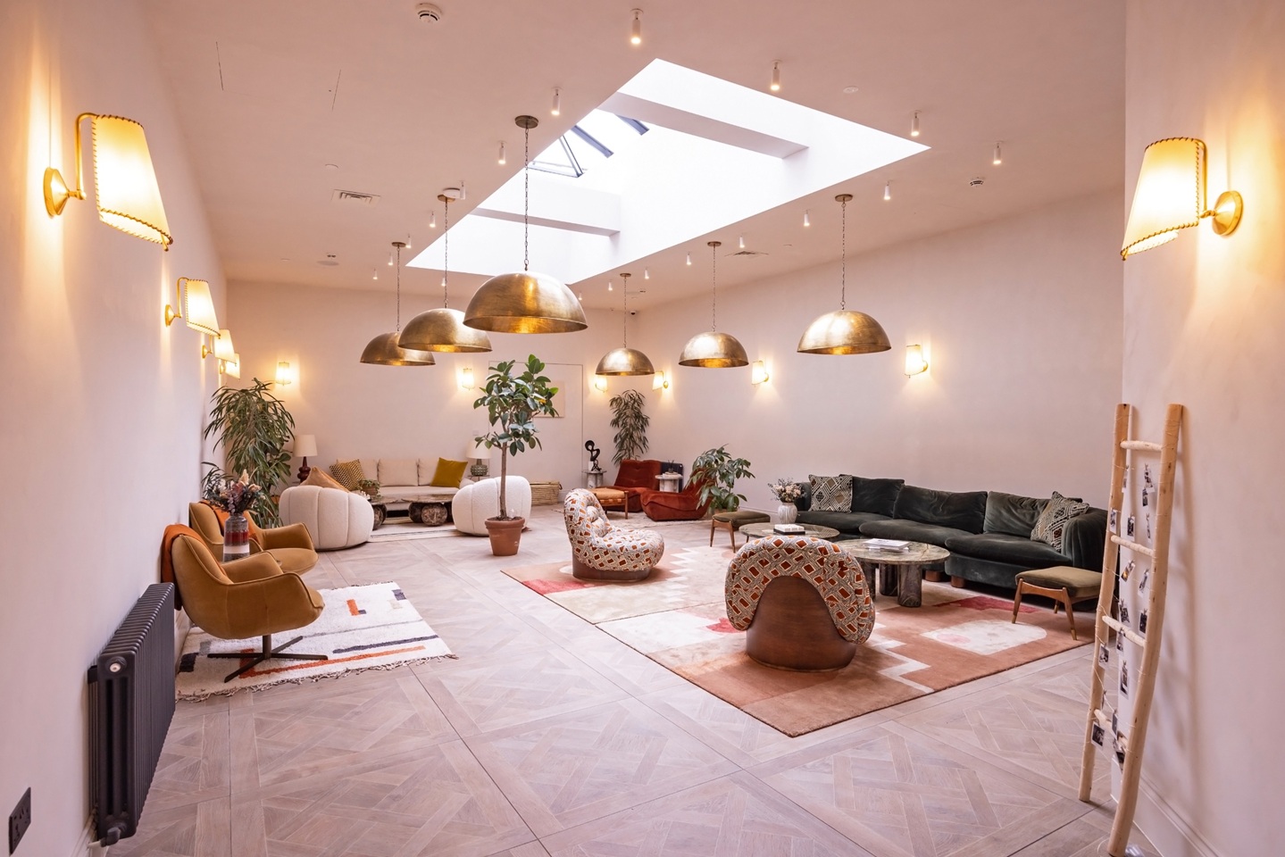 Studio Flat, The James, S1 photo 5