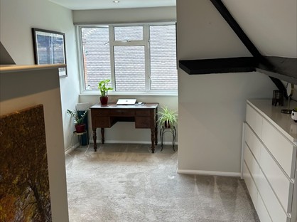Room in a Shared House, Green Road, HP13