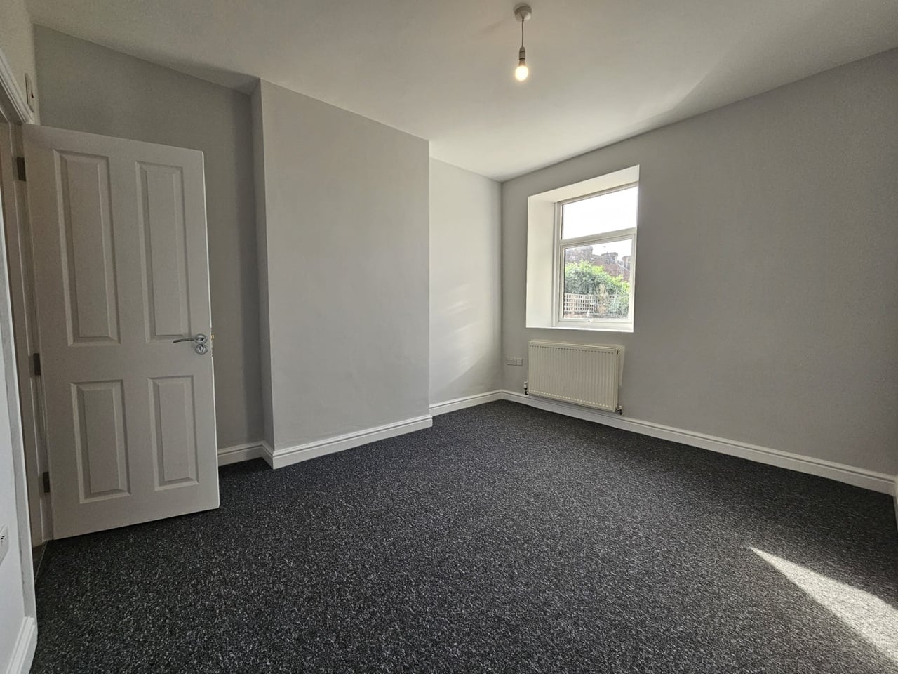 4 Bed Flat, Staple Hill, BS16 photo 4