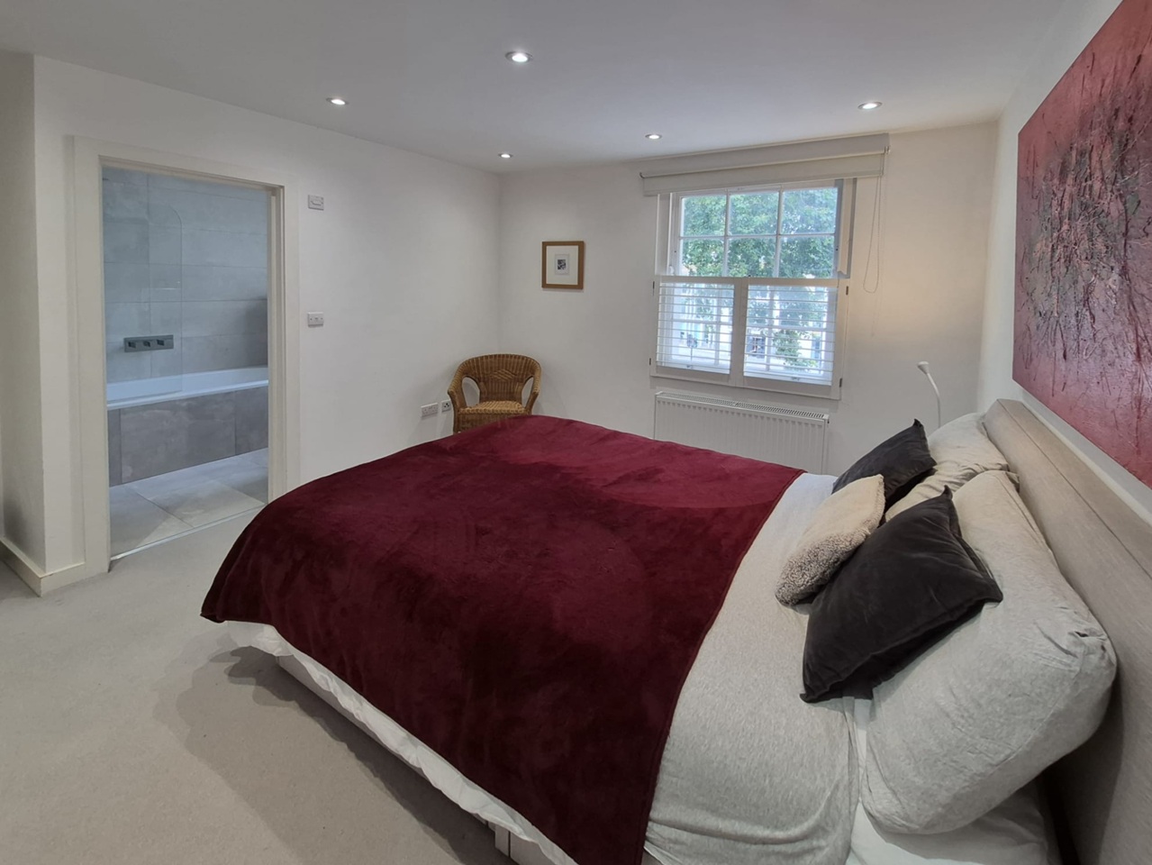 1 Bed Flat, Kennington Road, SE11