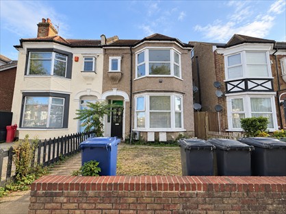 3 Bed Flat, Brigstock Road, CR7