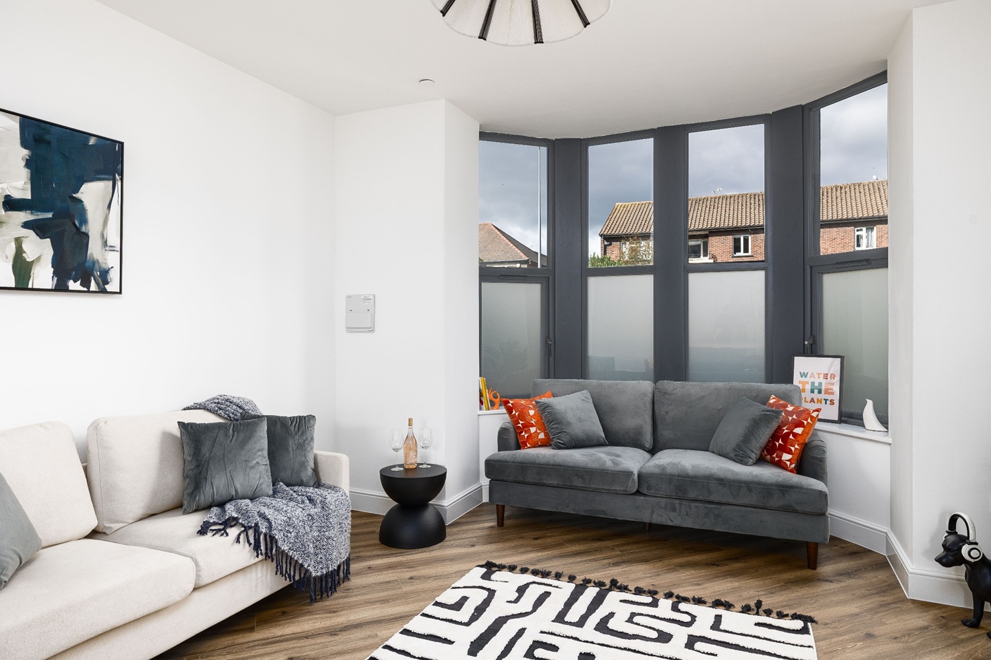 2 Bed Flat, Newport Road, CF24 photo 5