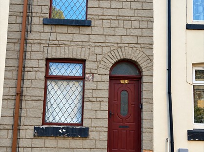 2 Bed Terraced House, Curzon Road, OL6