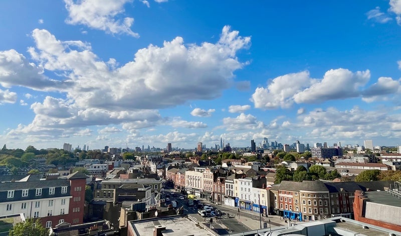 London - Studio Flat, Distillery Tower, SE8 - To Rent Now for £1,740.00 p/m