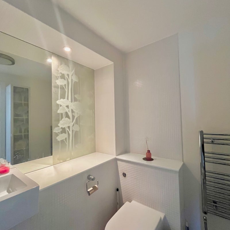 London - Studio Flat, Distillery Tower, SE8 - To Rent Now for £1,740.00 p/m
