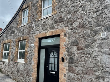 3 Bed Semi-Detached House, The Chapel, BS27