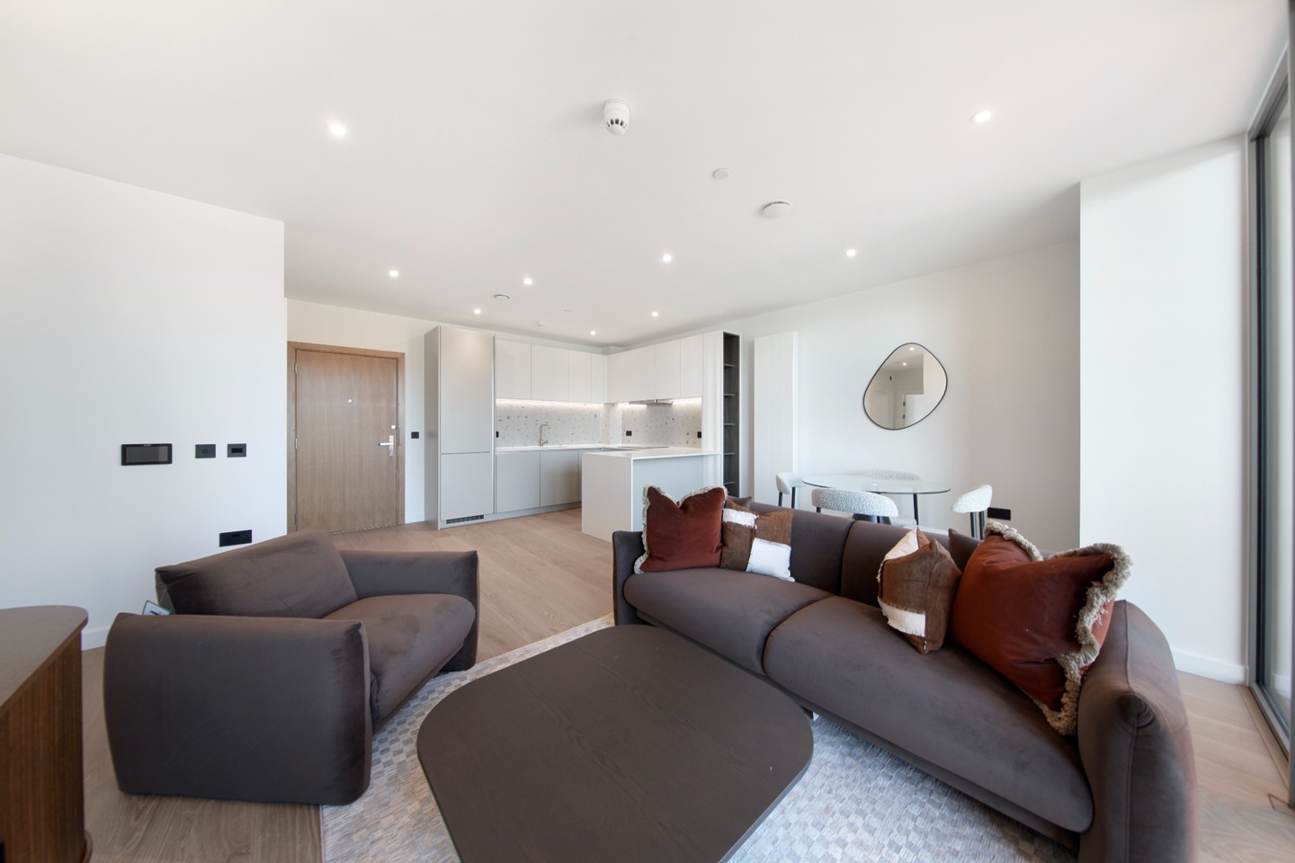 2 Bed Flat, Herland Court, SW6