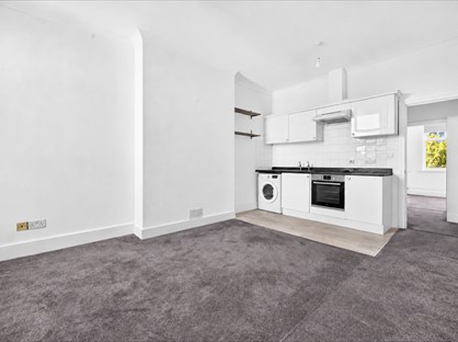 2 Bed Flat, Dalton Street, SE27