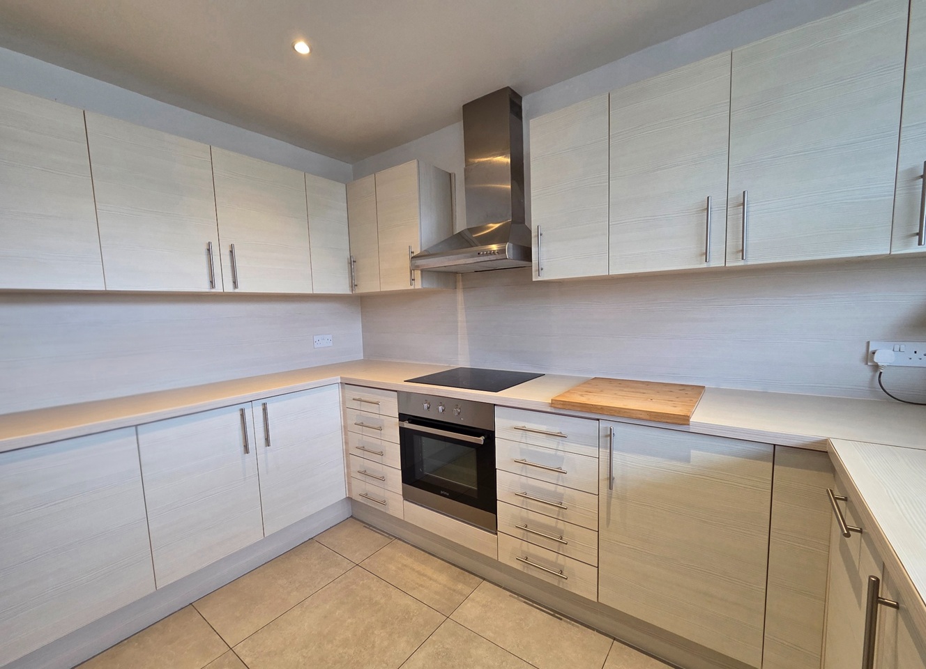 3 Bed Maisonette, Nash House, SW1V