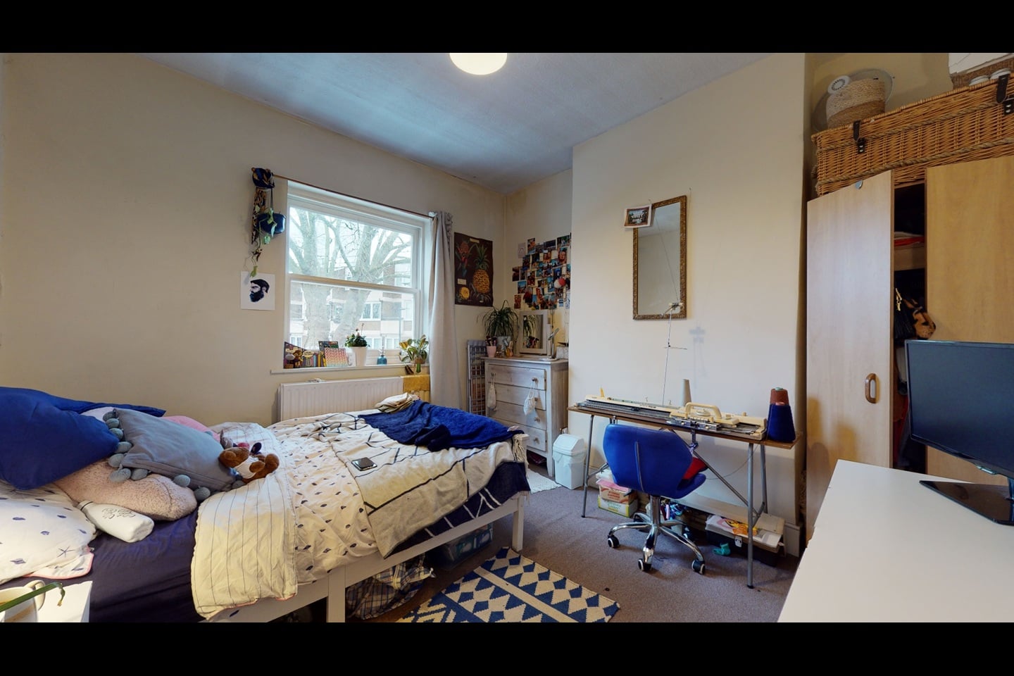 5 Bed Semi-Detached House, Clayton Road, SE15