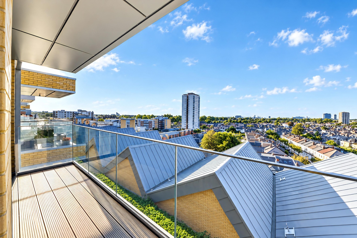 1 Bed Flat, Central Avenue, SW6 photo 4