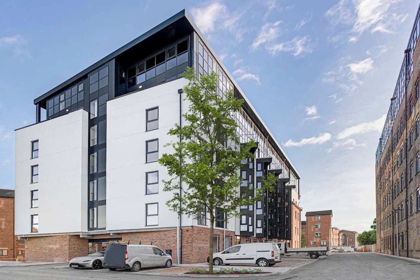 1 Bed Flat, Atkinson Street, LS10 photo 5