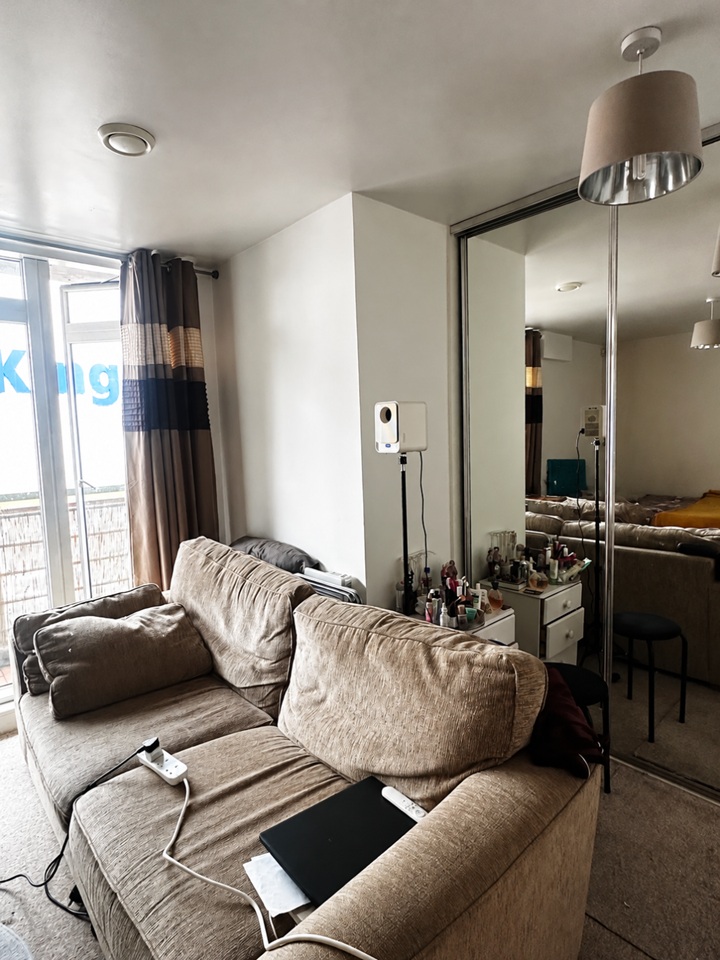 Maidstone - Studio Flat, Kingfisher Meadow, ME16 - To Rent Now for £880 ...
