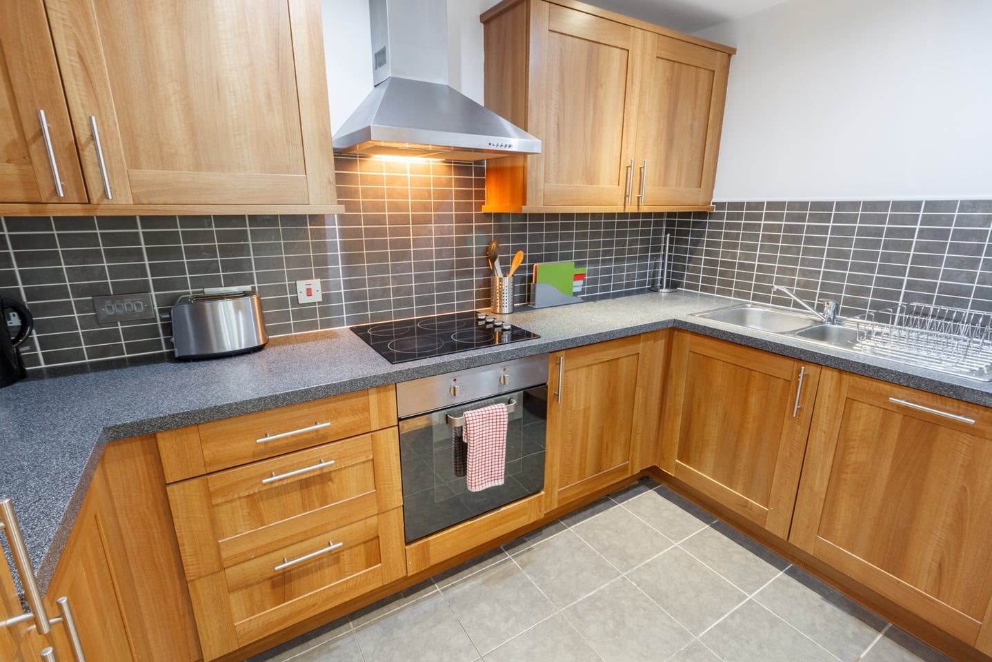 2 Bed Flat, Marlborough St, L3 photo 3