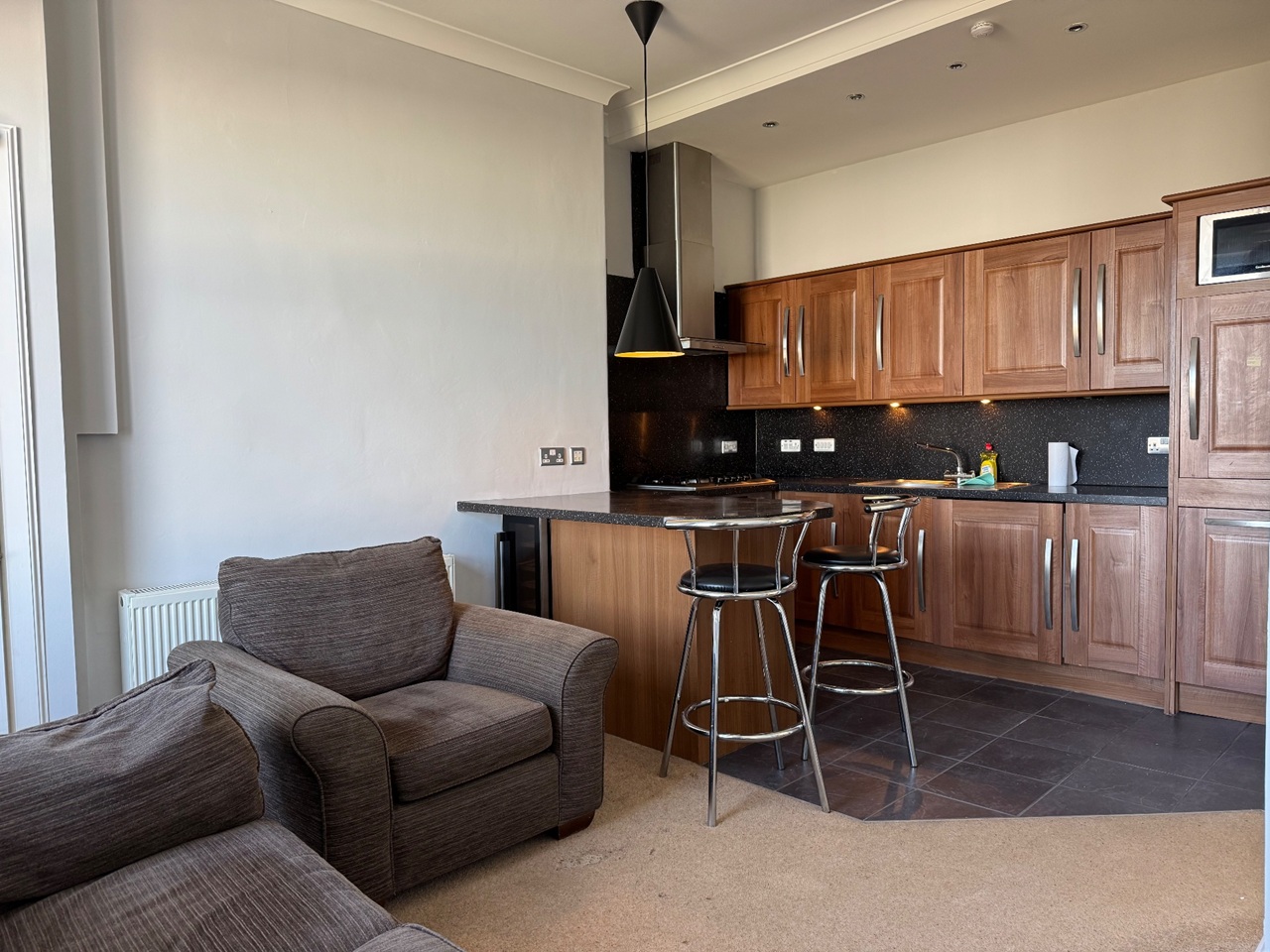 1 Bed Flat, Meadowbank Terrace, EH8